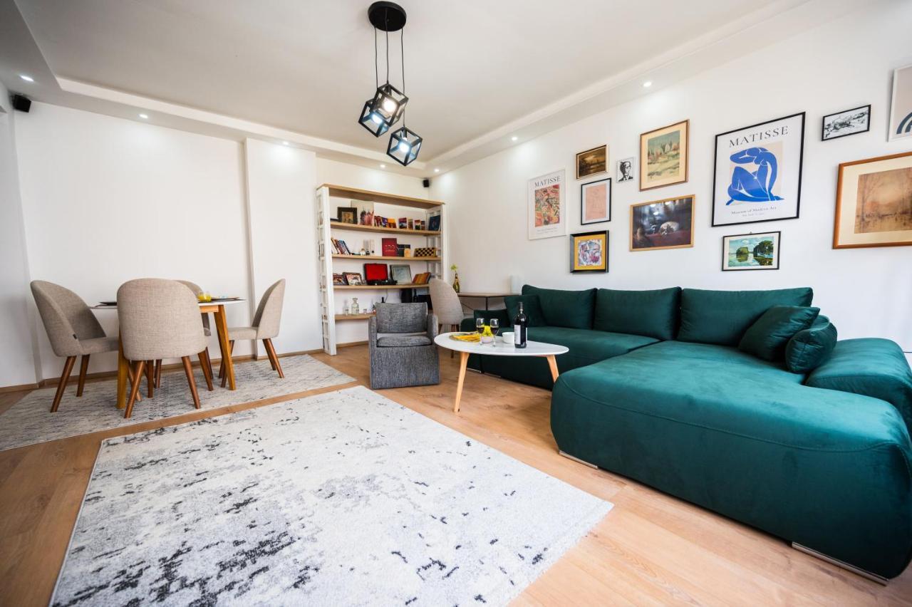 Spacious And Bright 2Bdr Apartment In The Old Town SJJ Extérieur photo