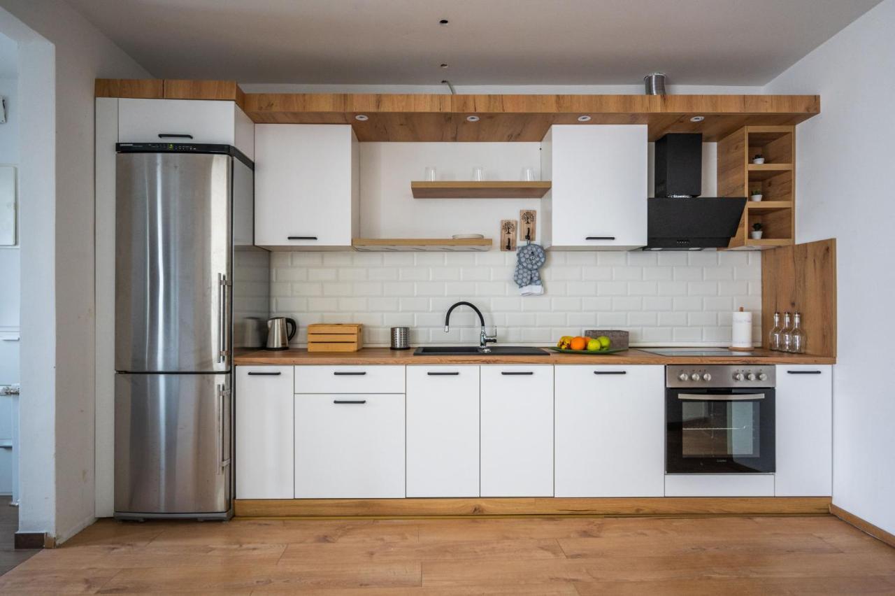 Spacious And Bright 2Bdr Apartment In The Old Town SJJ Extérieur photo