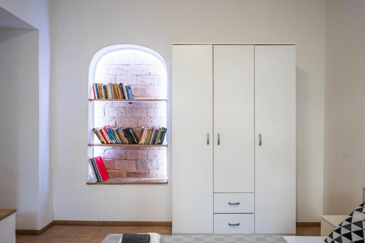 Spacious And Bright 2Bdr Apartment In The Old Town SJJ Extérieur photo